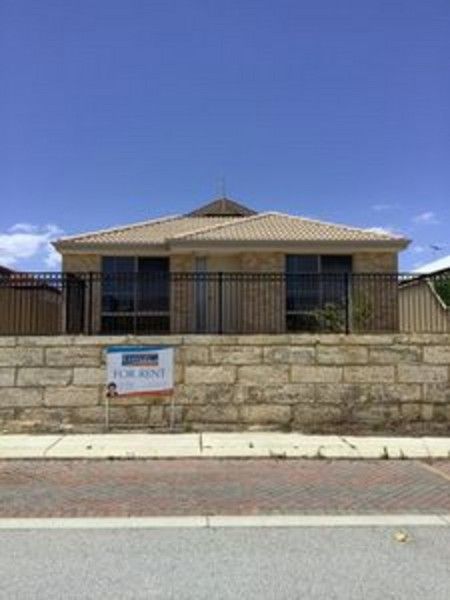 3 bedrooms House in 7 Rosegreen Avenue BUTLER WA, 6036