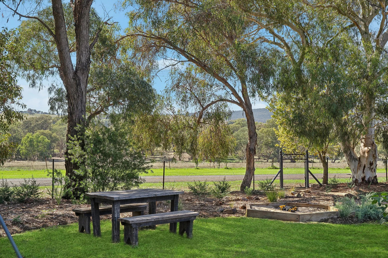 Additional image 16 of 18 Wall Street, Cargo NSW 2800