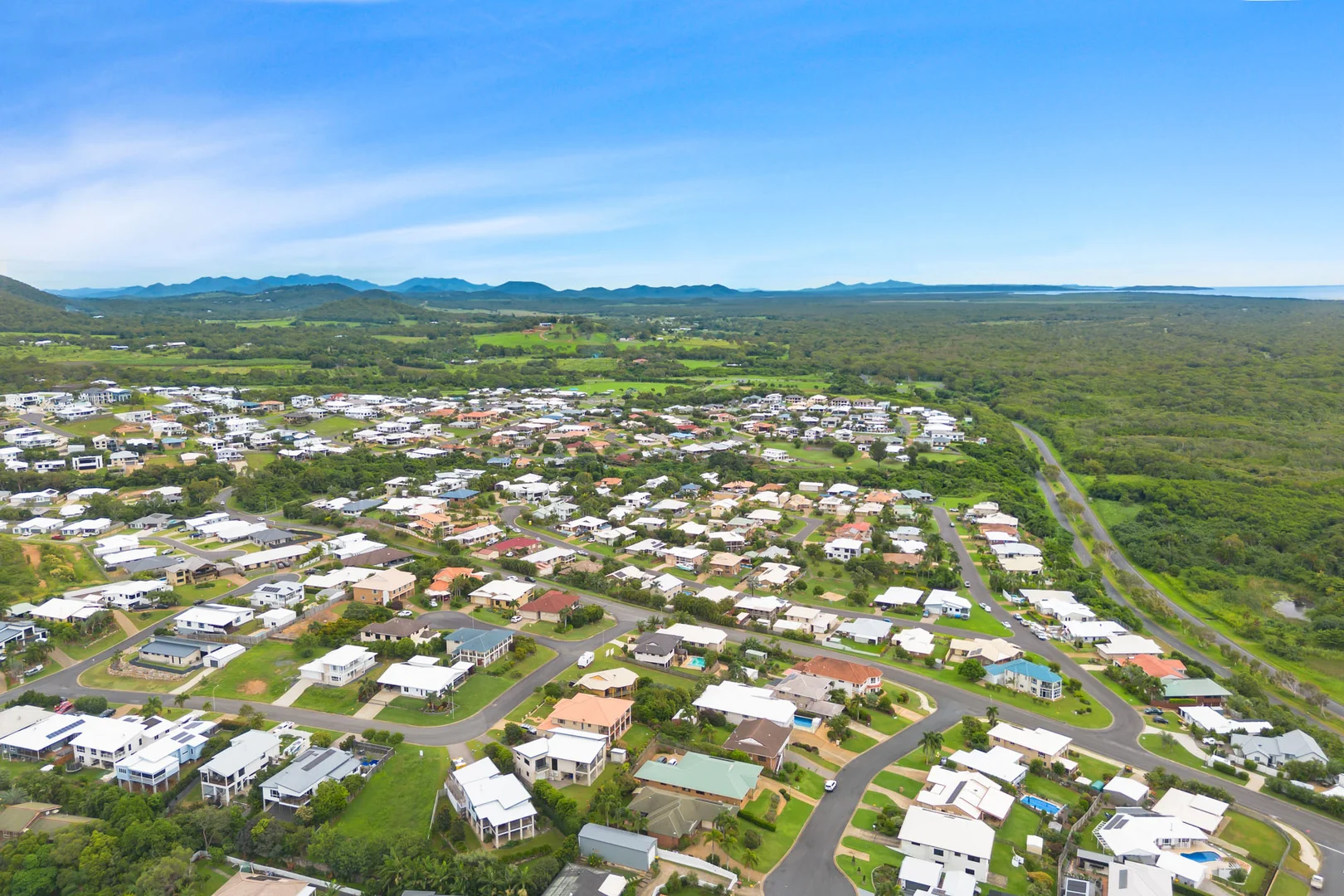 Additional image 18 of 10 Yearsley Grove, Pacific Heights QLD 4703
