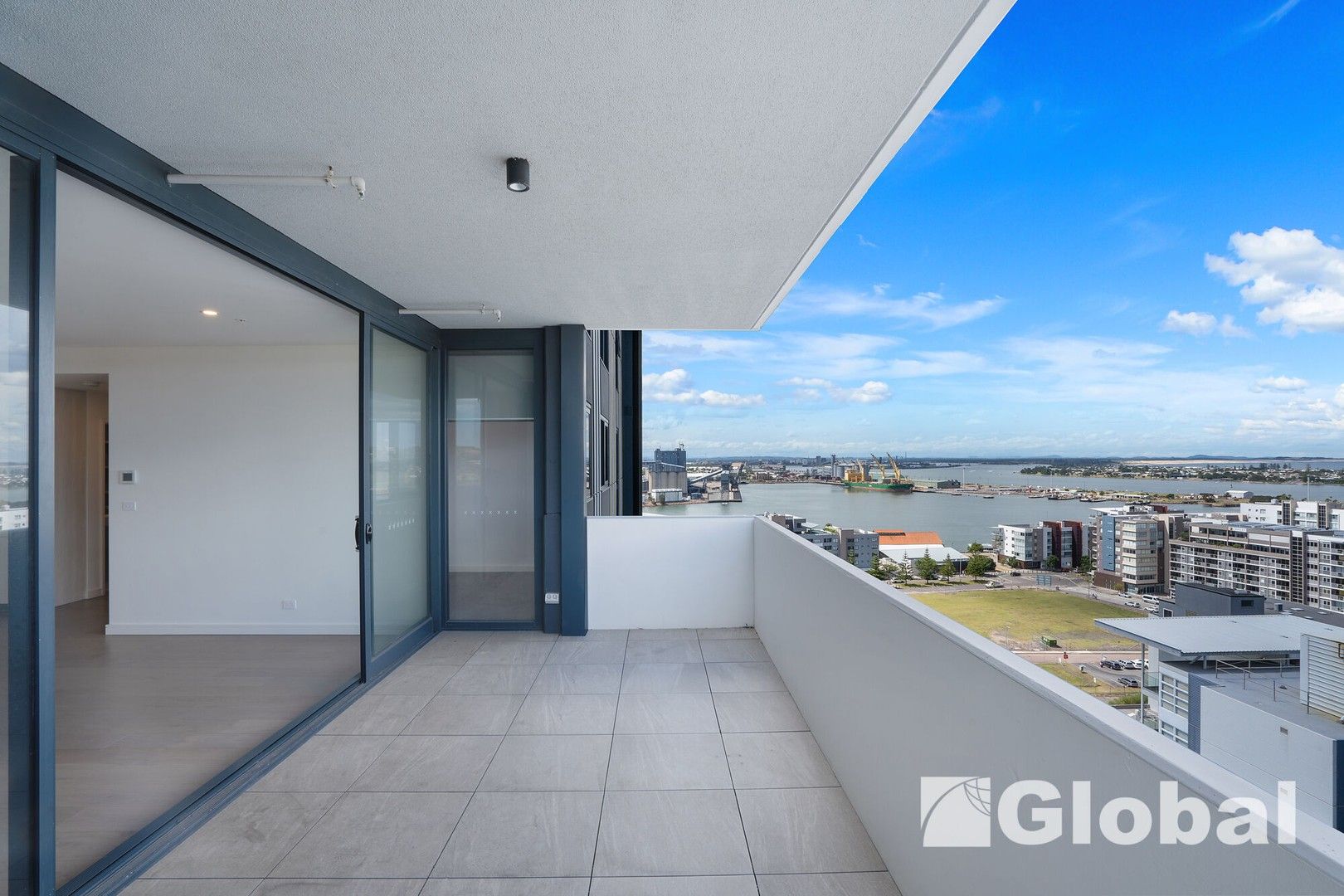 1503/509 Hunter Street, Newcastle NSW 2300, Image 0