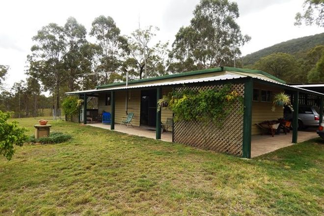 Picture of 7157 Cunningham Highway, MOUNT EDWARDS QLD 4309