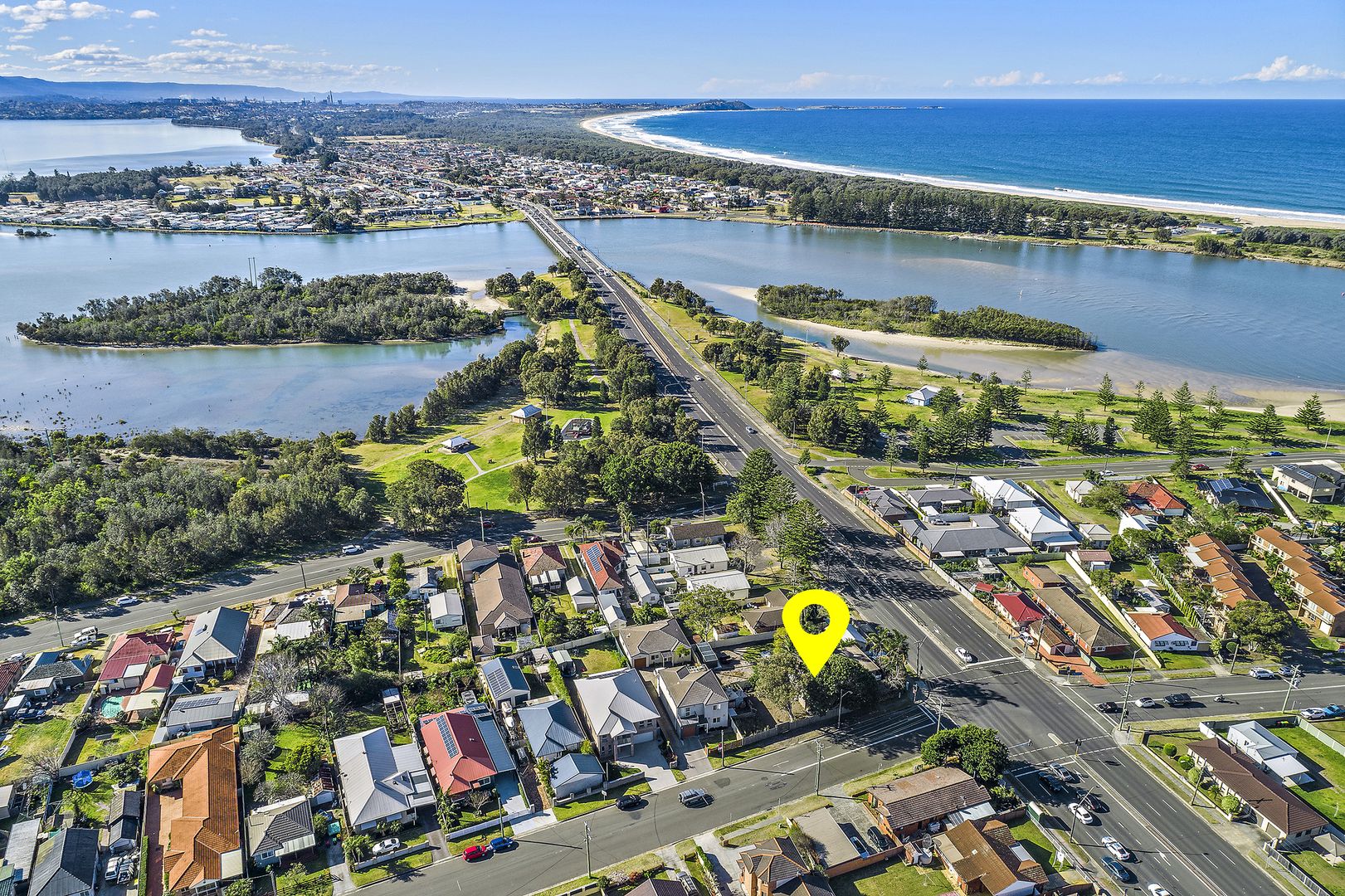 12 Shellharbour Road, Lake Illawarra NSW 2528, Image 1