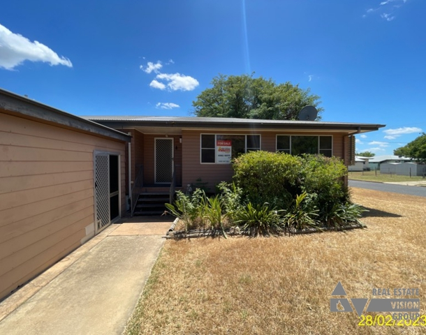 27 Bottletree Avenue, Blackwater QLD 4717