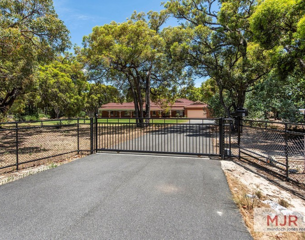 8 Rushton Road, Martin WA 6110