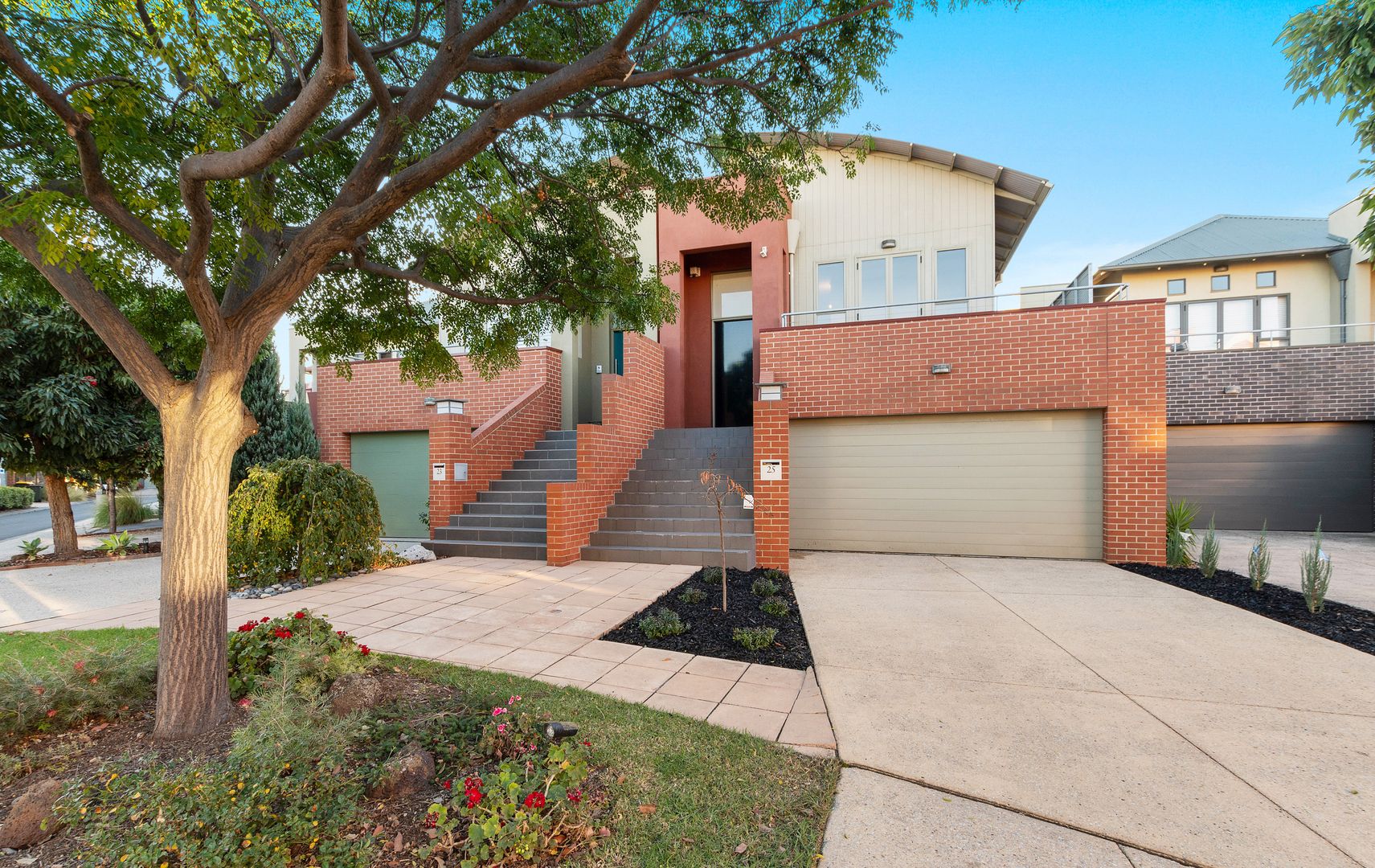 25 Lakeside Place, Williamstown VIC 3016