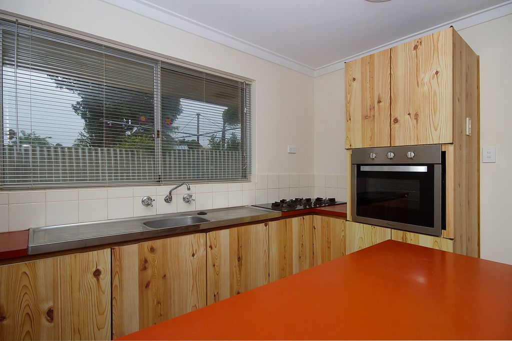 4B Lobelia Street, Greenwood WA 6024, Image 2