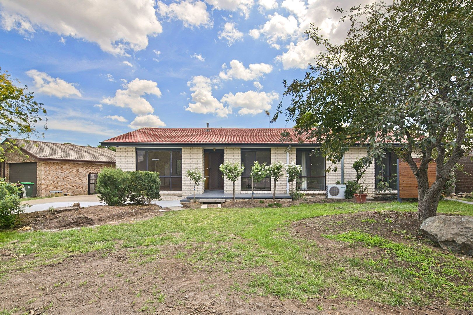 22 Kneeshaw Street, Monash ACT 2904 House For Rent Domain