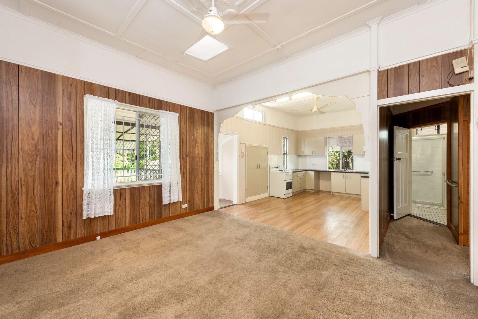 42 Galway Street, Greenslopes QLD 4120, Image 2