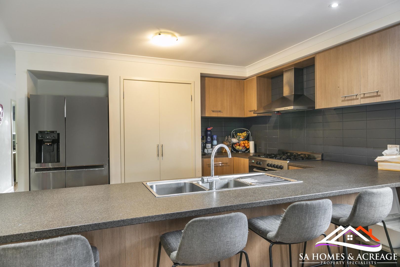 20 Overlander Way, Smithfield SA 5114, Image 2