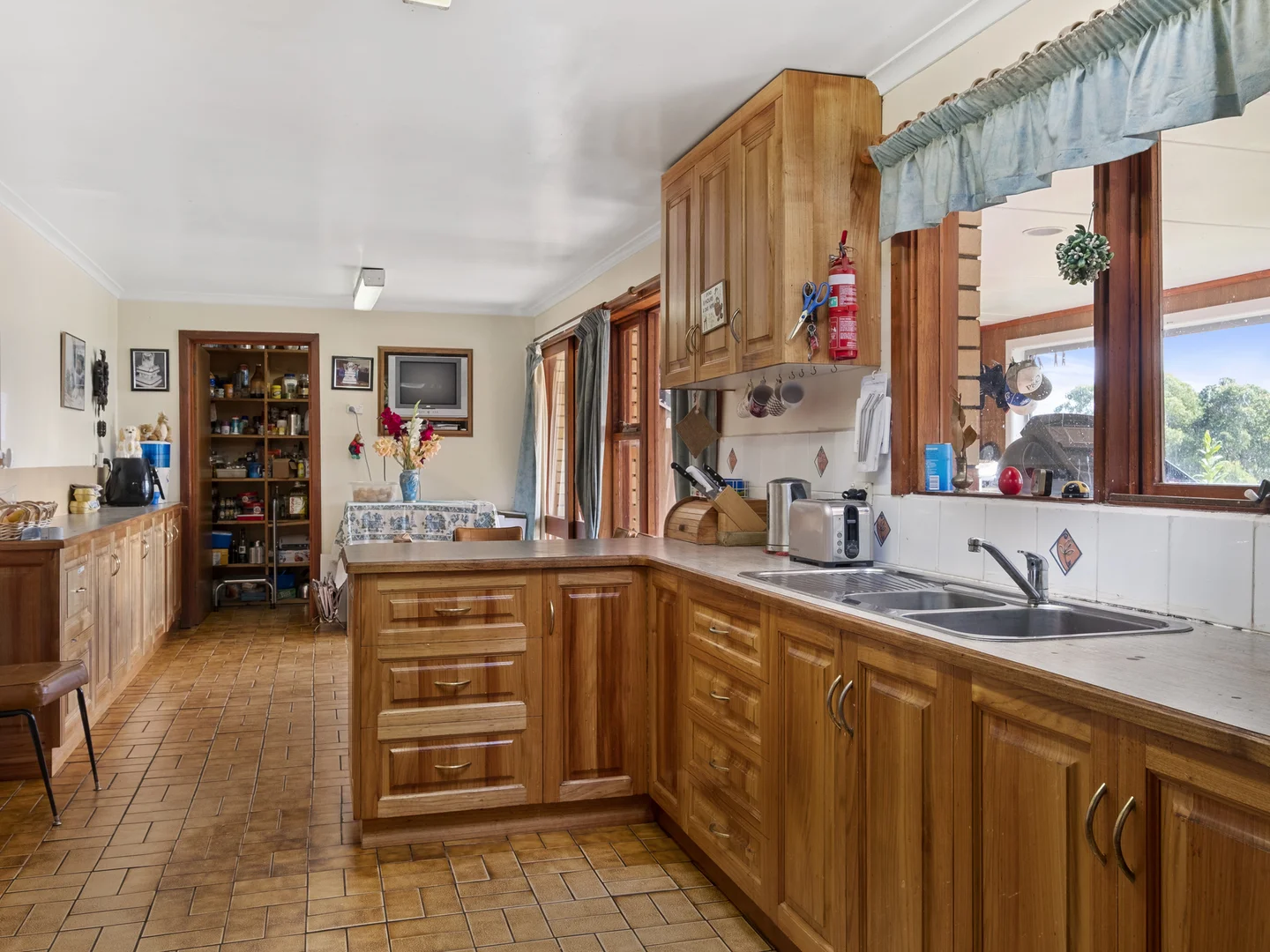 Additional image 5 of 590 Woodbridge Hill Road, Gardners Bay TAS 7112