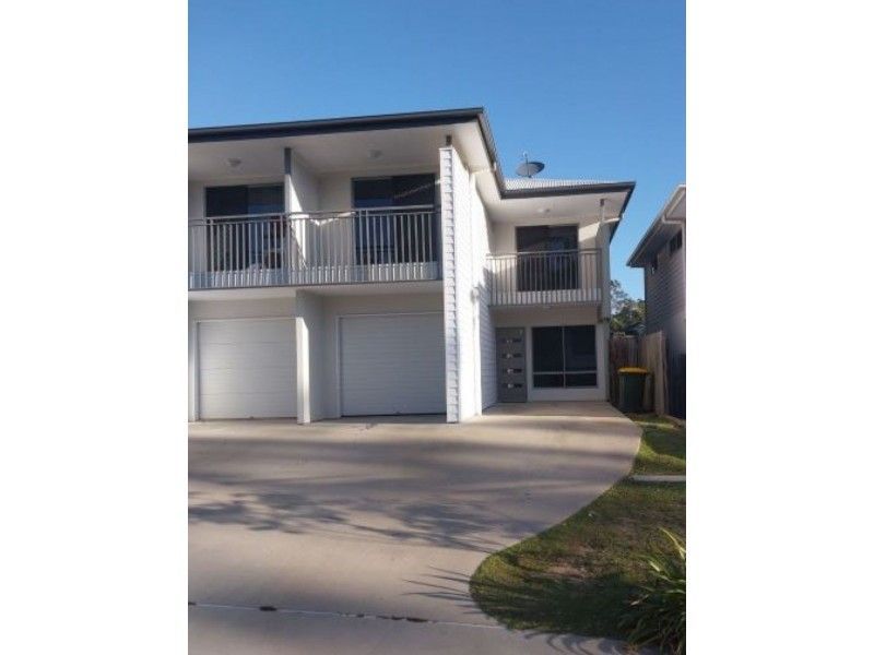 3 bedrooms Townhouse in 8/1 Ringuet Close GLEN EDEN QLD, 4680