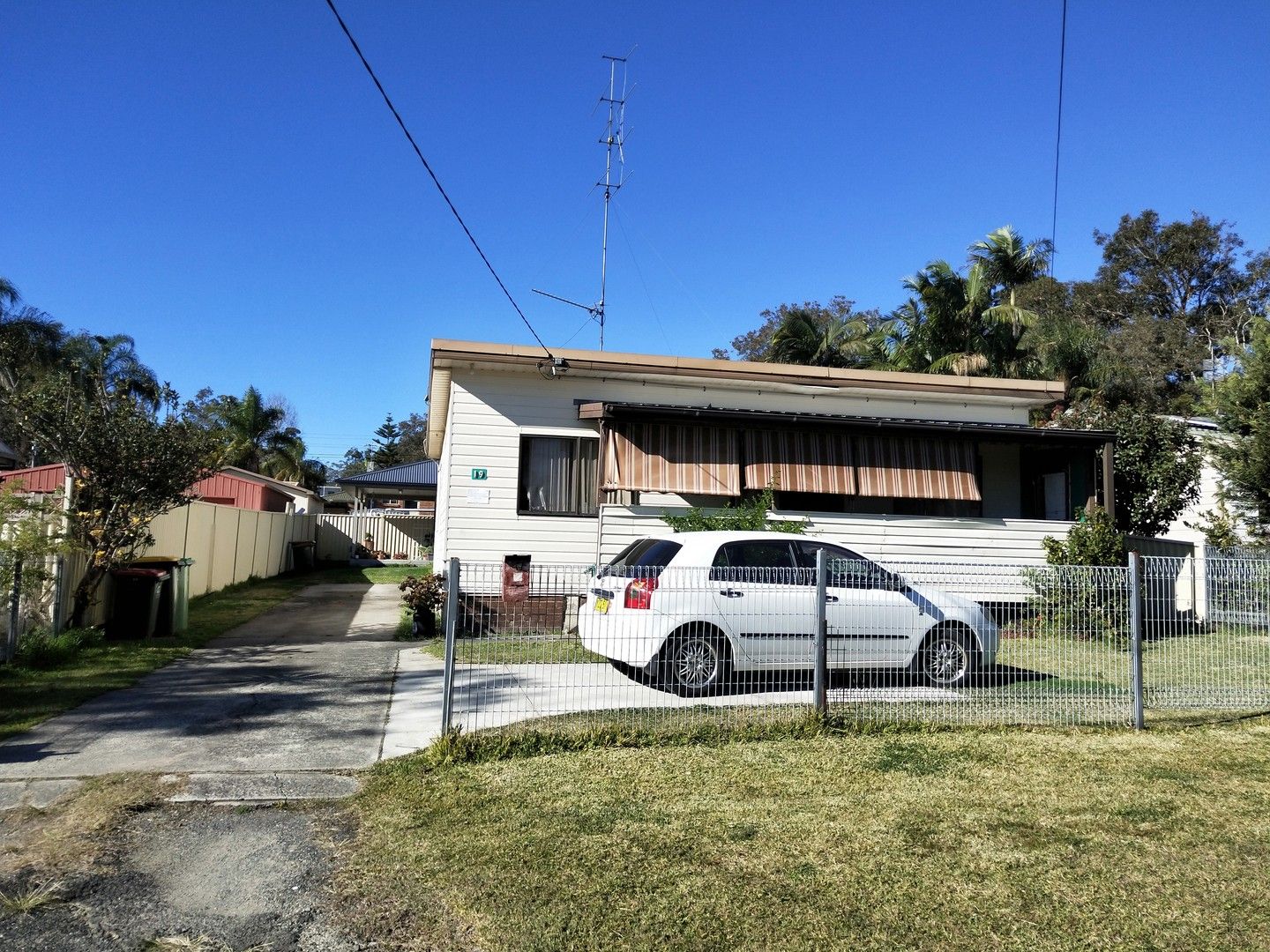 19 Nirringa Road, Summerland Point NSW 2259, Image 0