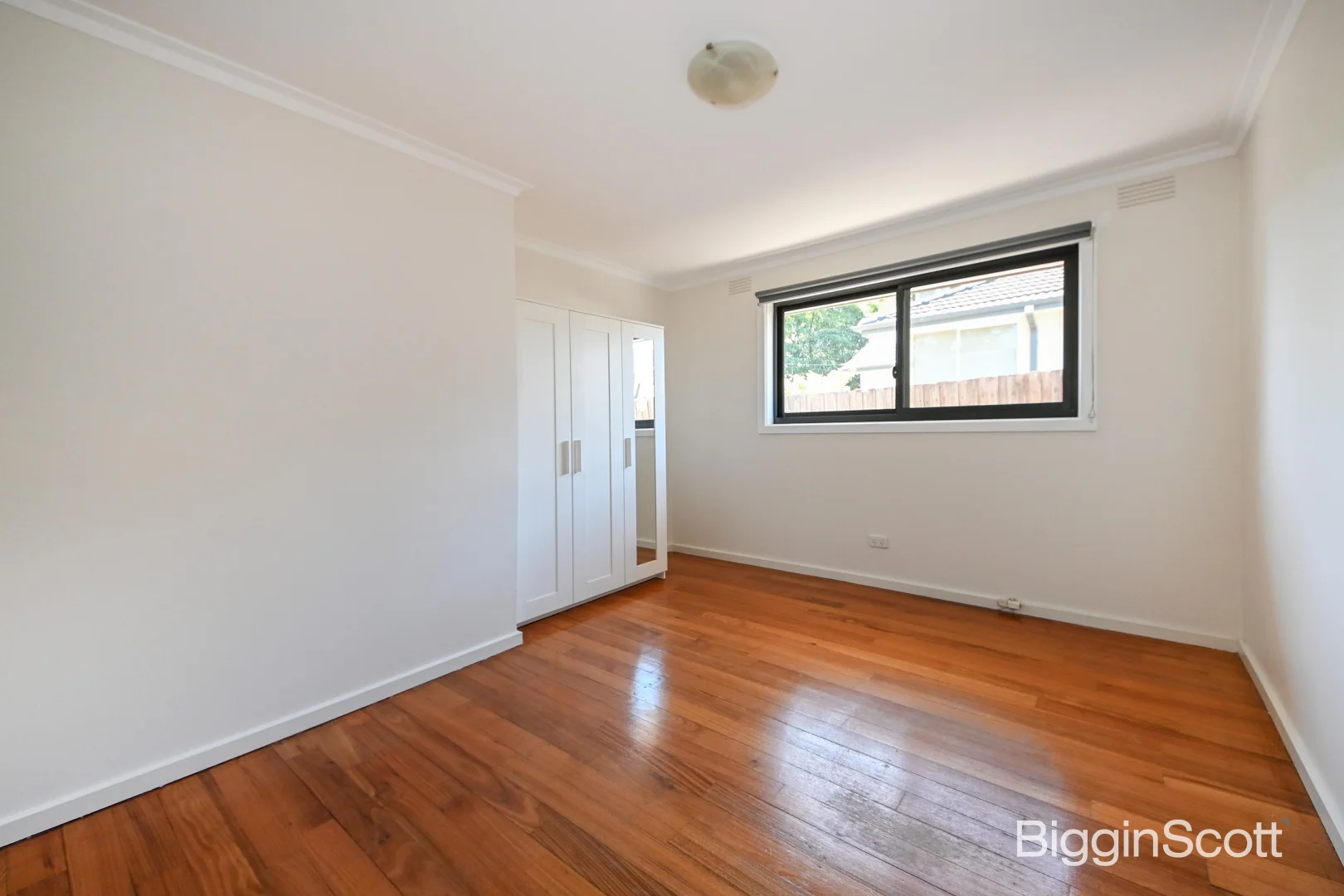 Additional image 7 of 38 Middleborough Road, Burwood East VIC 3151