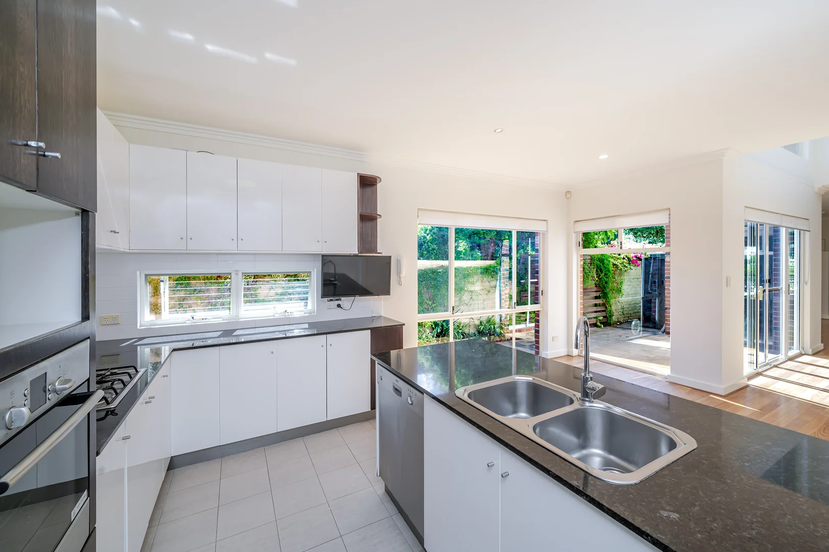 Additional image 11 of 9C Regent Street East, Mount Lawley WA 6050