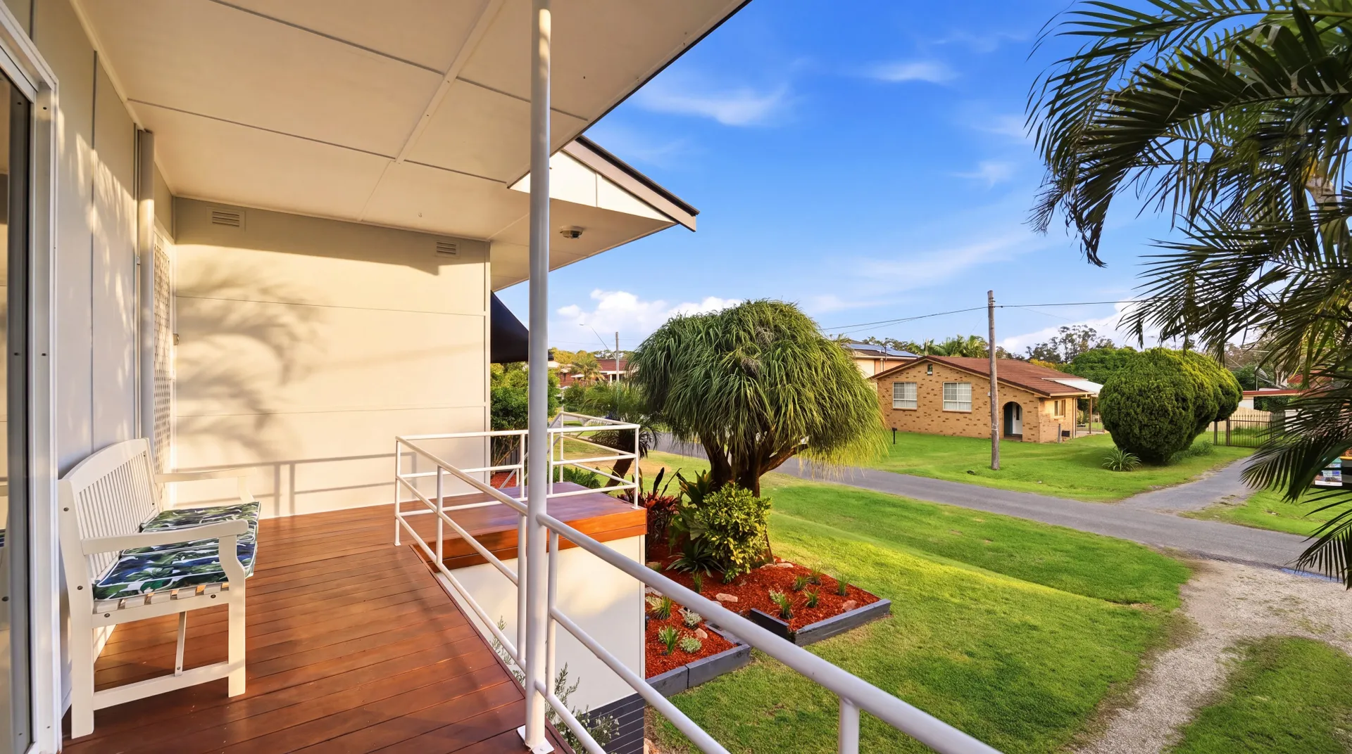 House in Grafton - More