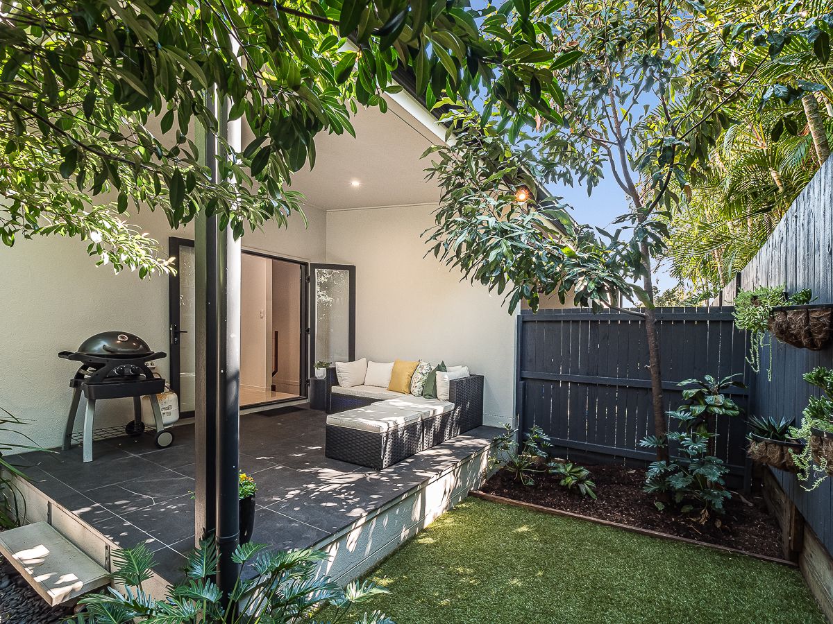 3 bedrooms Townhouse in 5/47 Hutchins Street KEDRON QLD, 4031