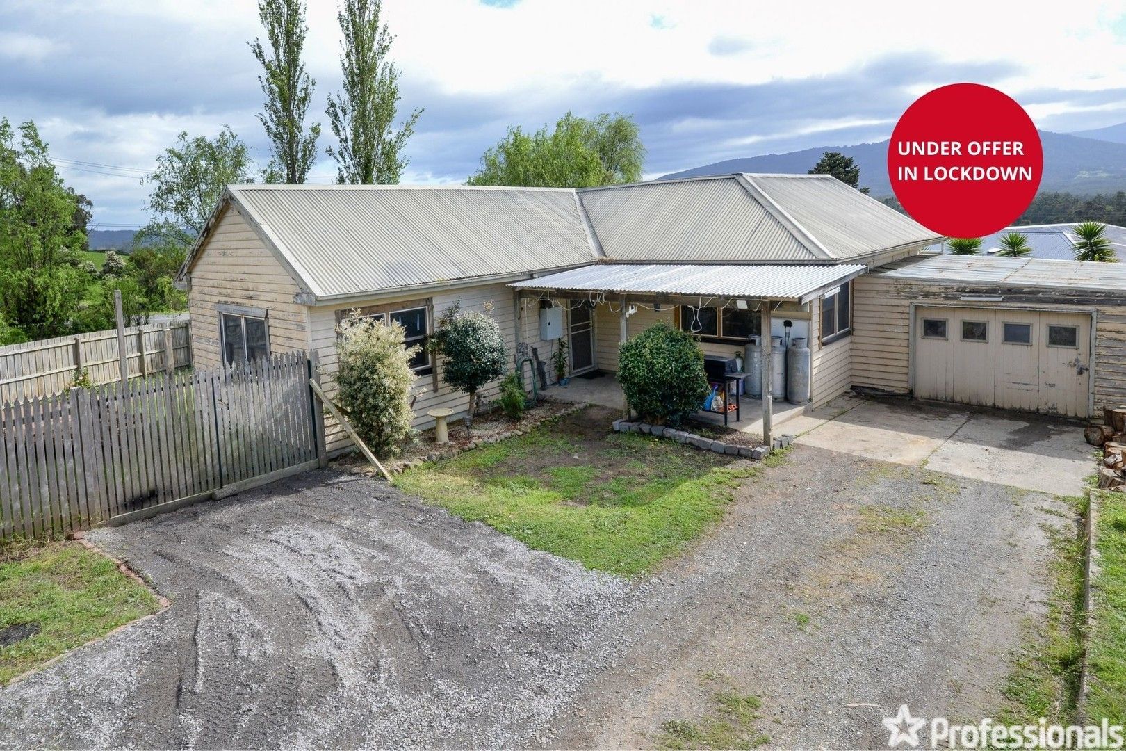 1565 Warburton Highway, Woori Yallock VIC 3139, Image 0