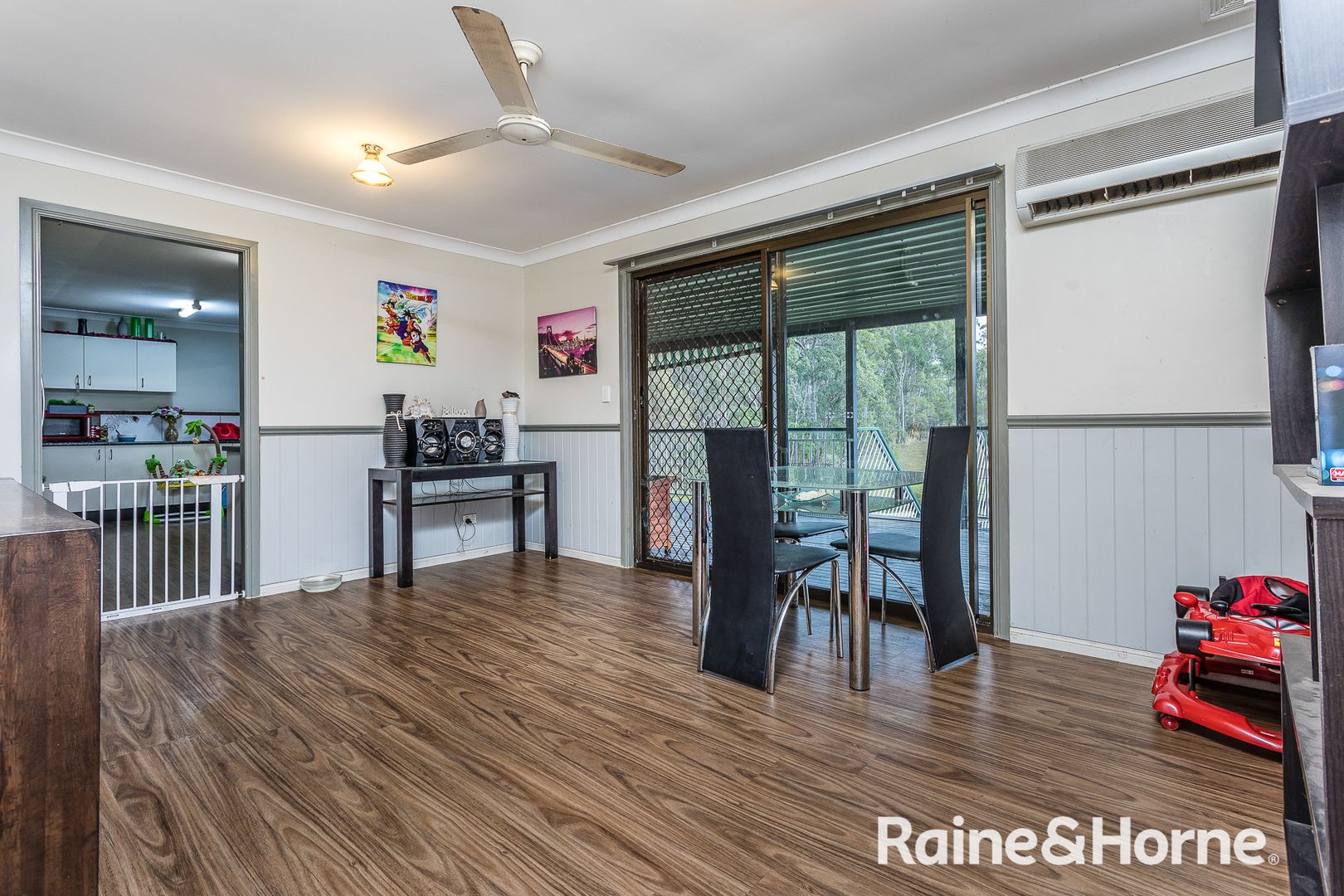 11 HALDANE STREET, Woodford QLD 4514, Image 2