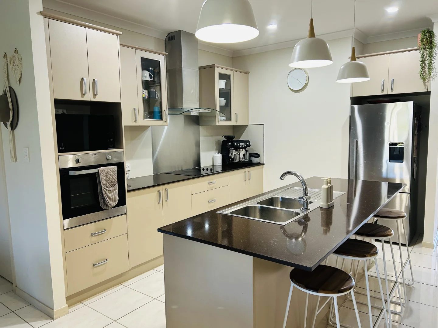 Additional image 3 of 16 Sonoran Street, Rural View QLD 4740