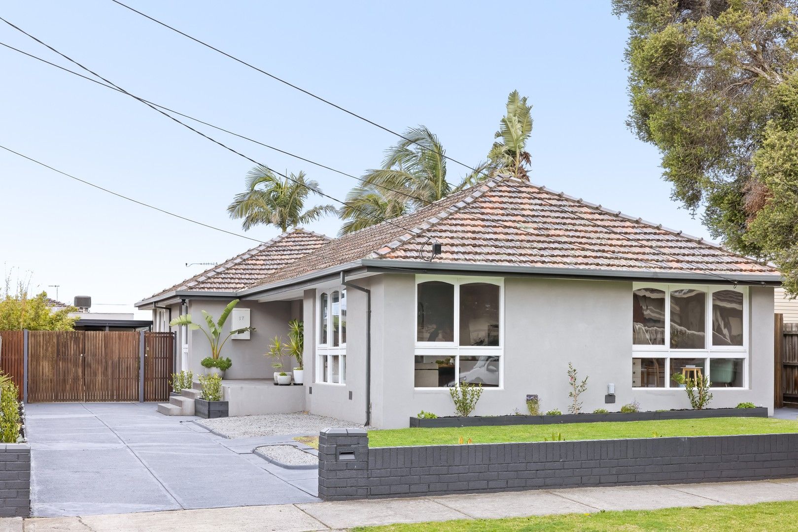 4 bedrooms House in 17 Greig Street RESERVOIR VIC, 3073