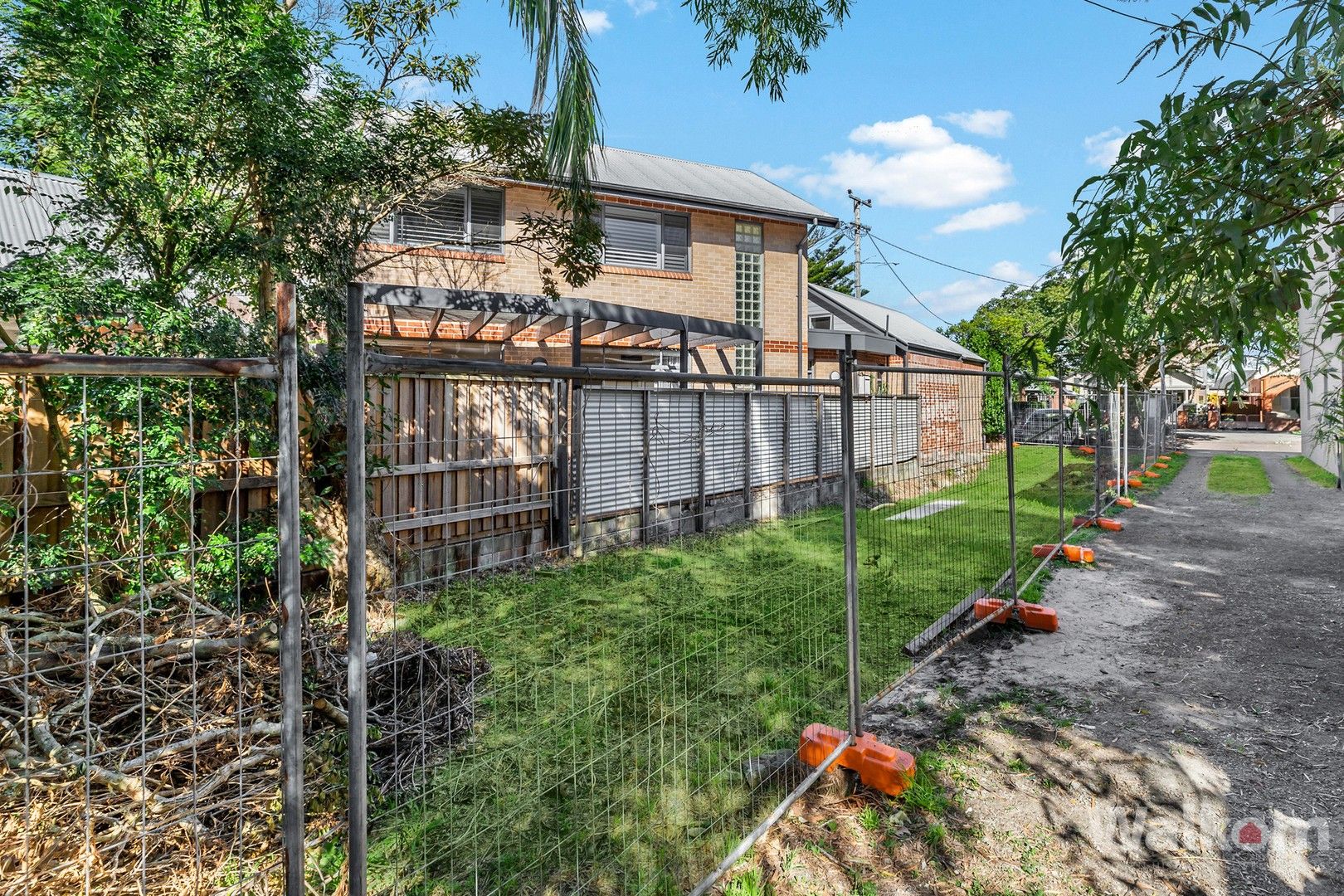 74 Parry Street, Cooks Hill NSW