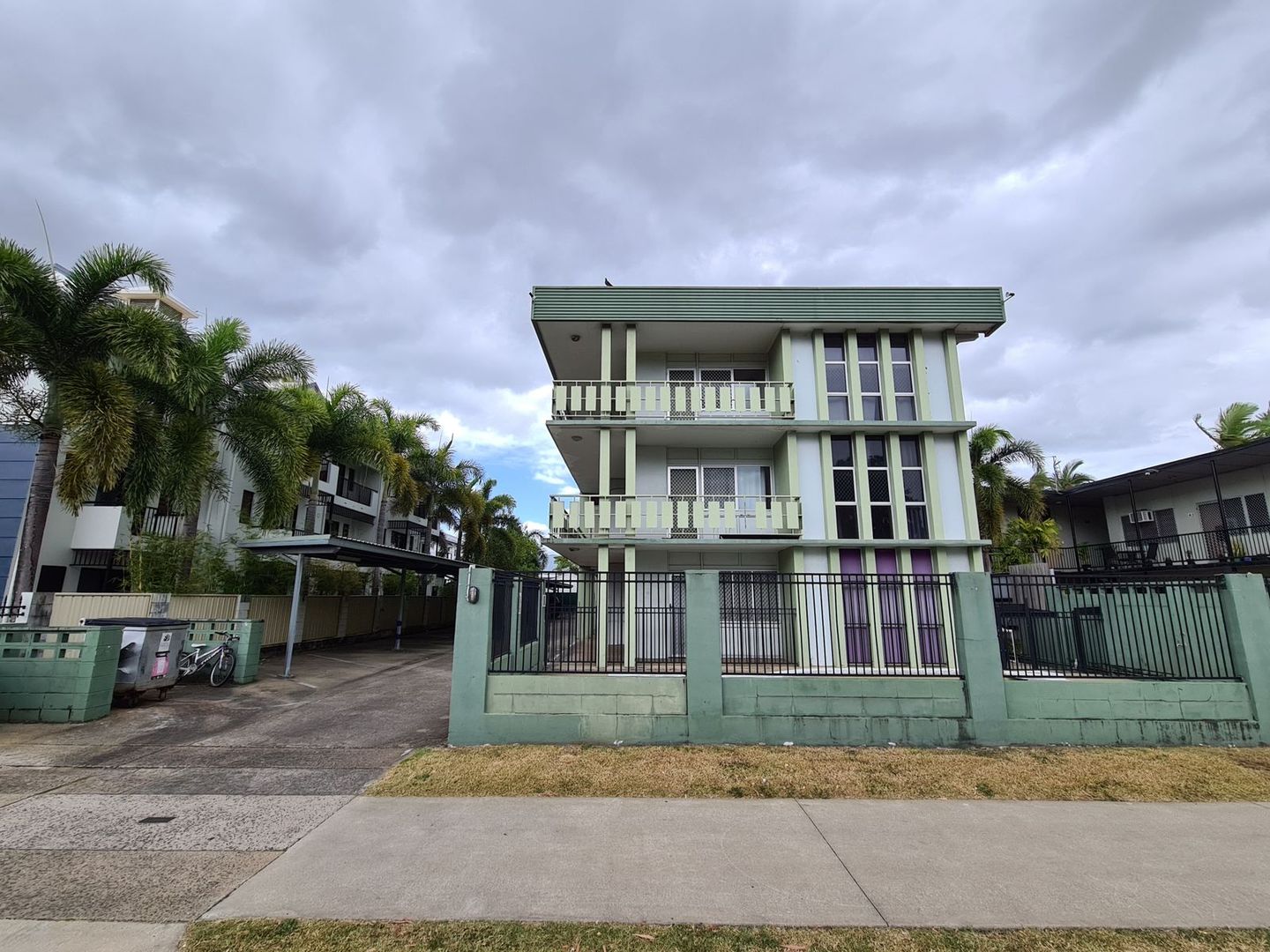 1 bedrooms Apartment / Unit / Flat in 3/175 Sheridan Street CAIRNS NORTH QLD, 4870