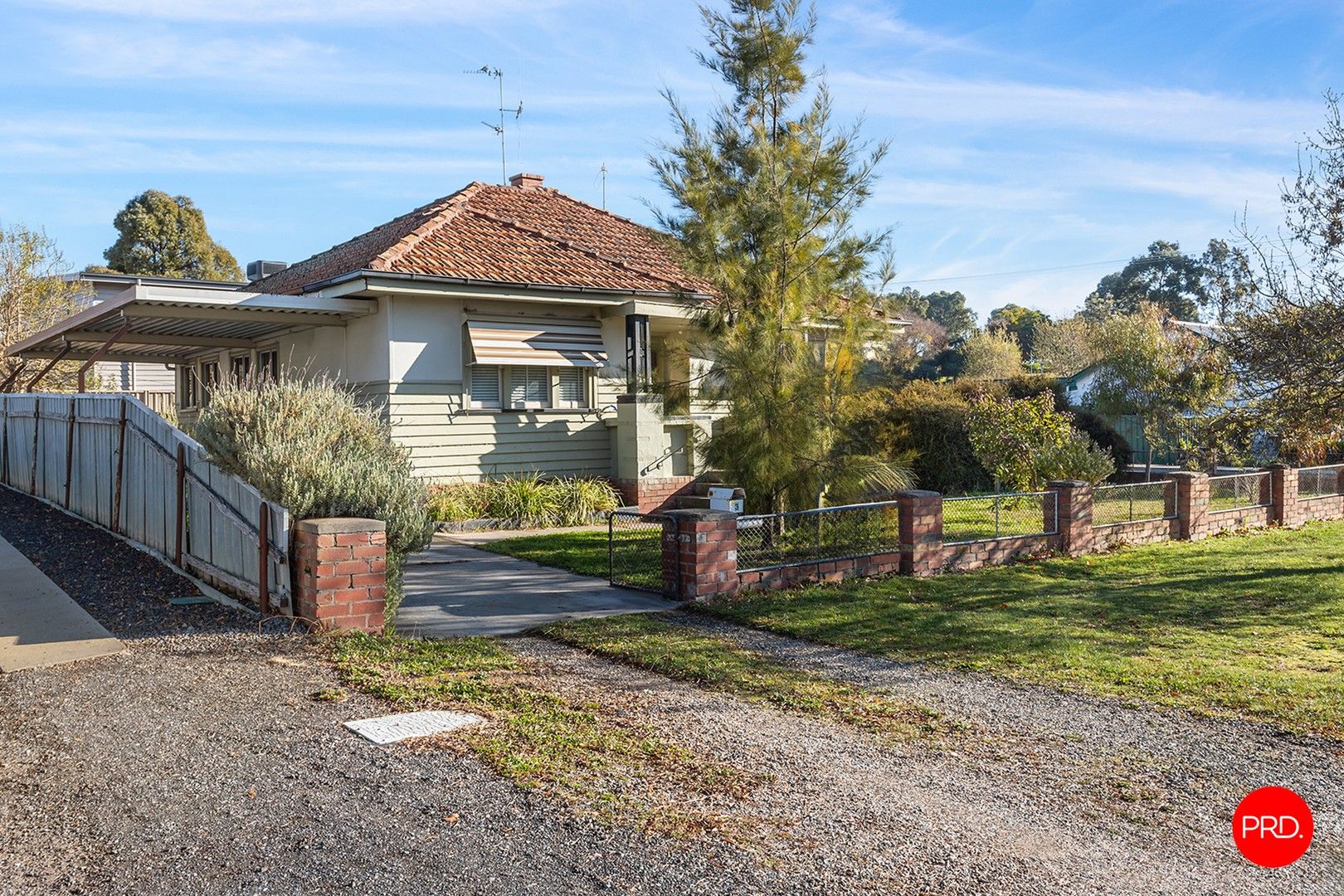 3 bedrooms House in 3 Darling Street EAGLEHAWK VIC, 3556