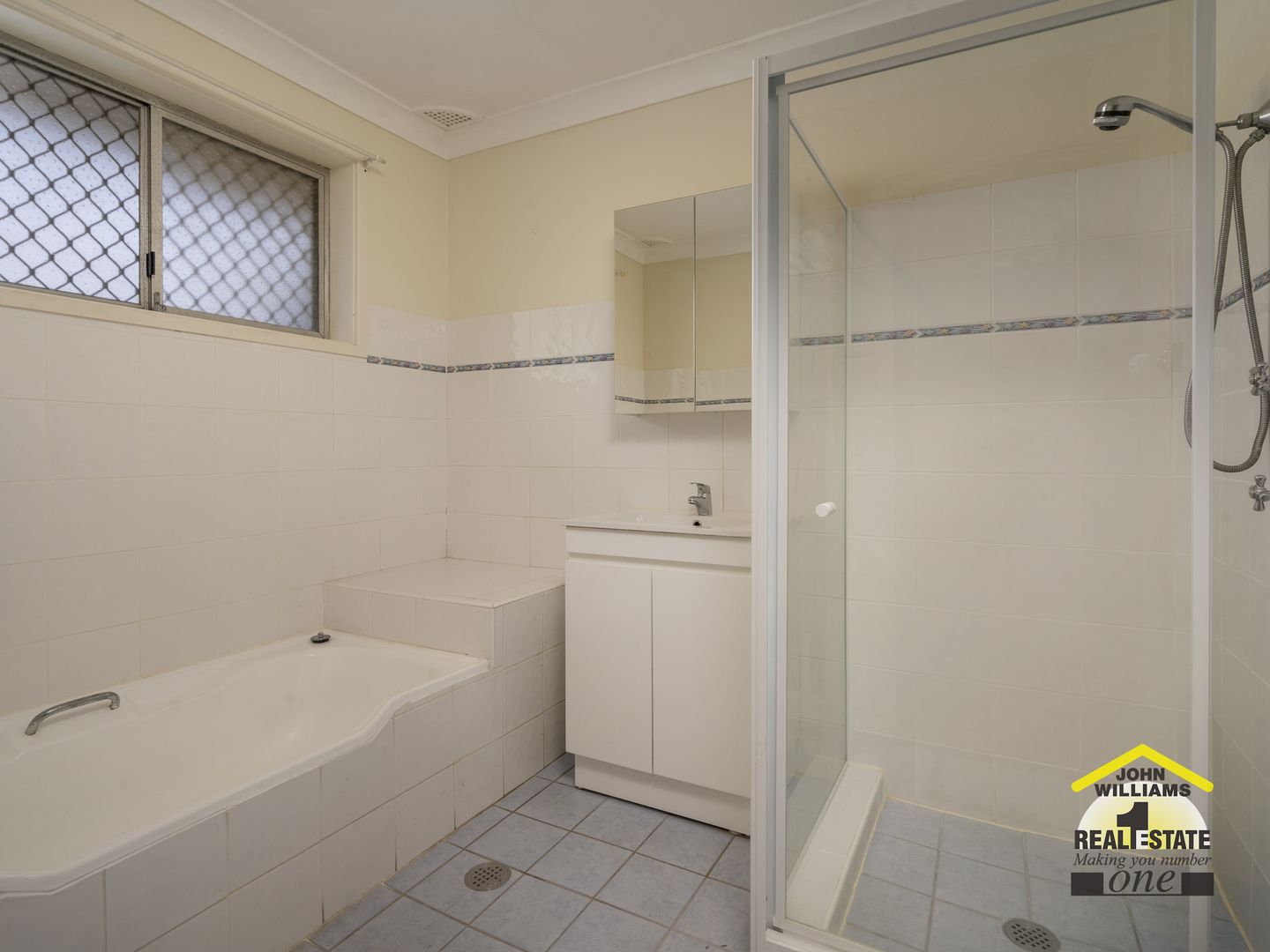 2 Lucas Avenue, Moorebank NSW 2170, Image 2