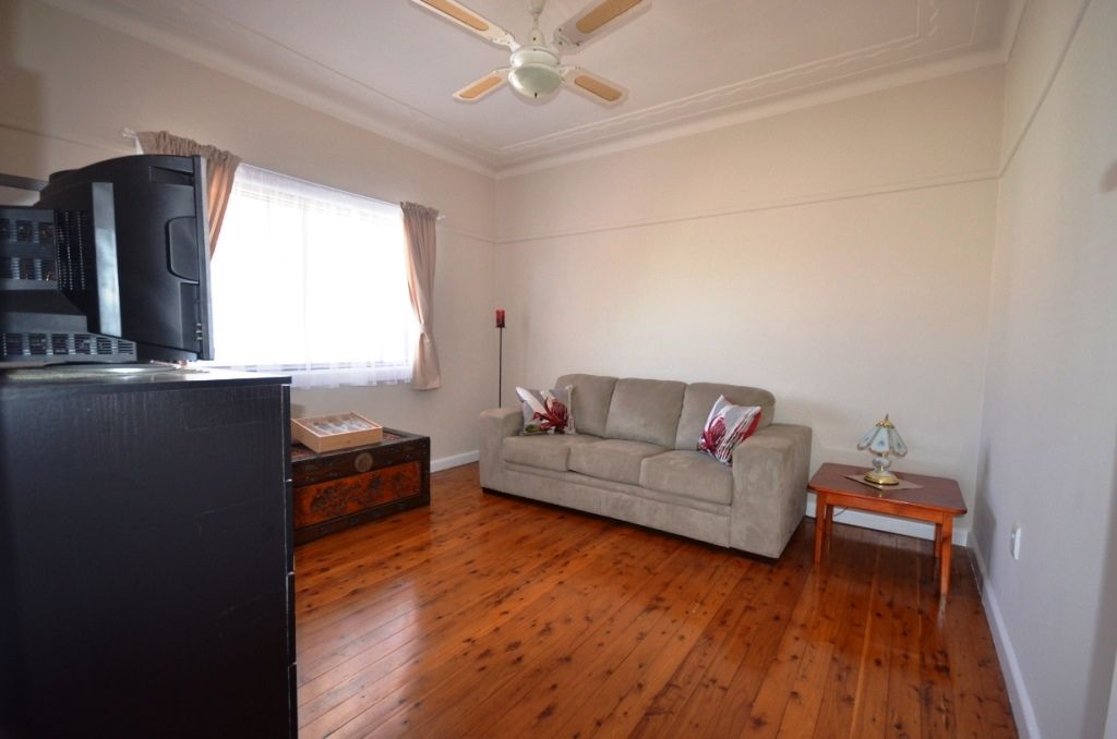 49 Hampden Road, South Wentworthville NSW 2145, Image 1