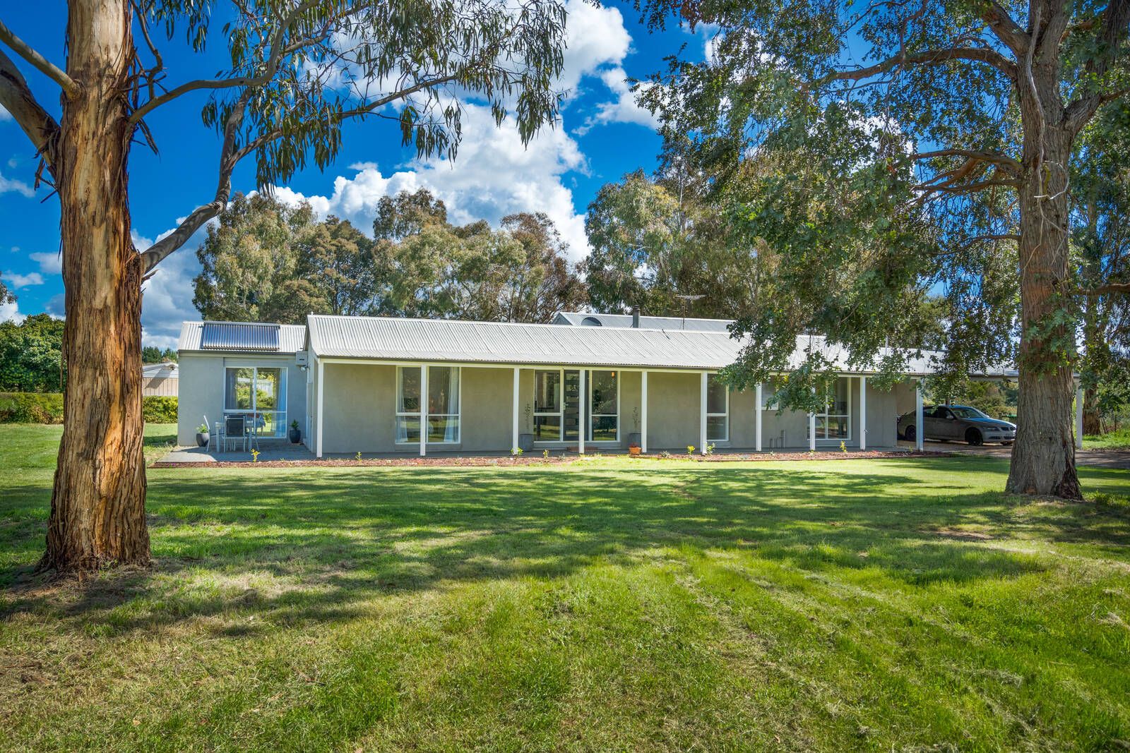 19 Donovans Road, Woodend North VIC 3442, Image 1