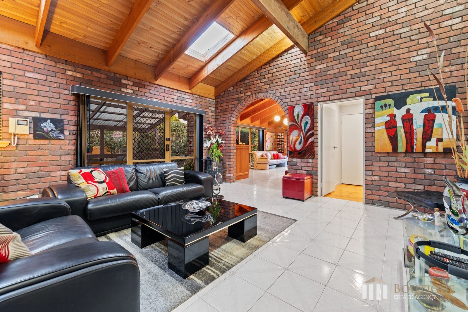 196 Outlook Drive, Dandenong North VIC 3175, Image 1