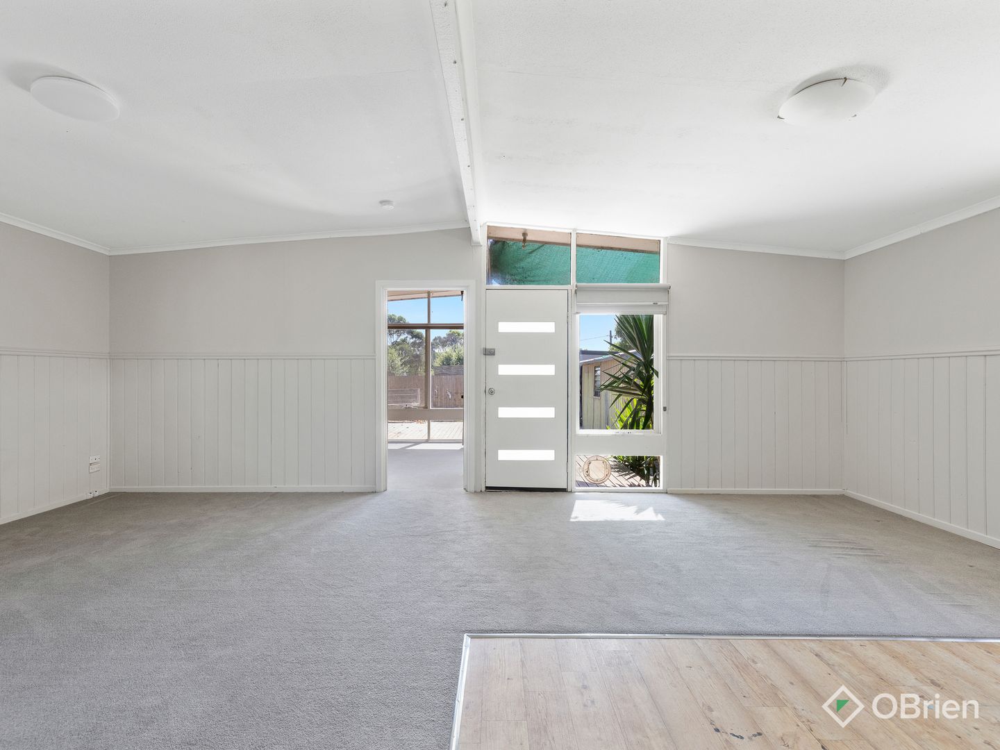 52 Churchill Drive, Cowes VIC 3922, Image 2