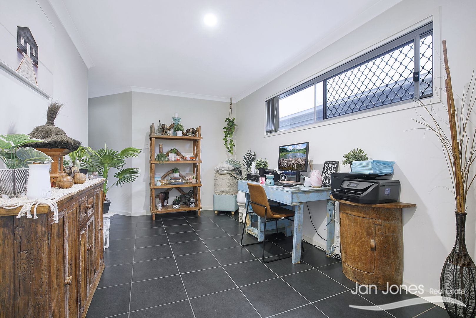 84 Jones St, Rothwell QLD 4022, Image 1