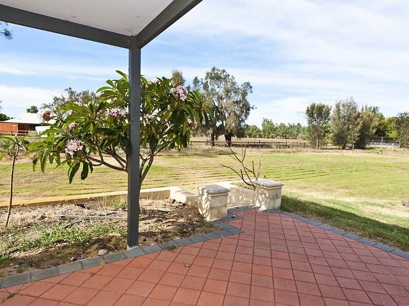 51 Mckenna Drive, CARDUP WA 6122, Image 1