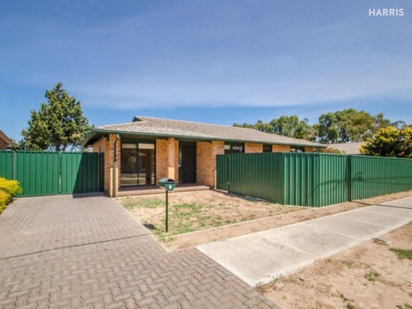 1/913 Cowley Avenue, Dudley Par Property History & Address Research