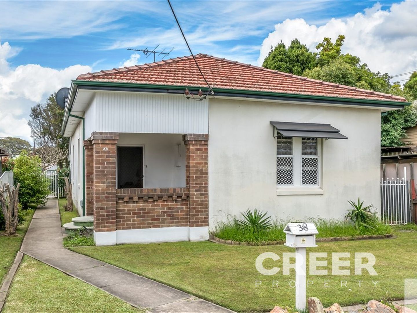 38 Sunderland Street, Mayfield NSW 2304, Image 1