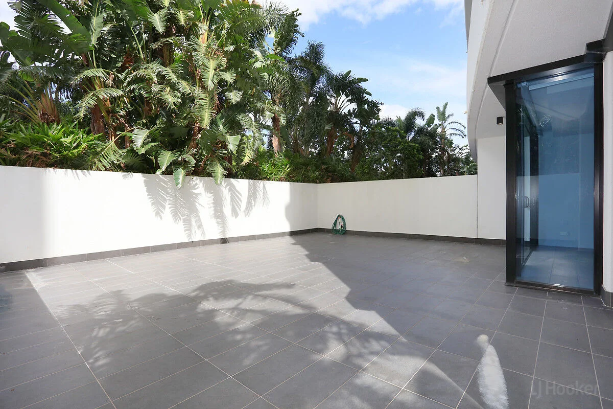 Additional image 18 of 5107/5 Harbour Side Court, Biggera Waters QLD 4216