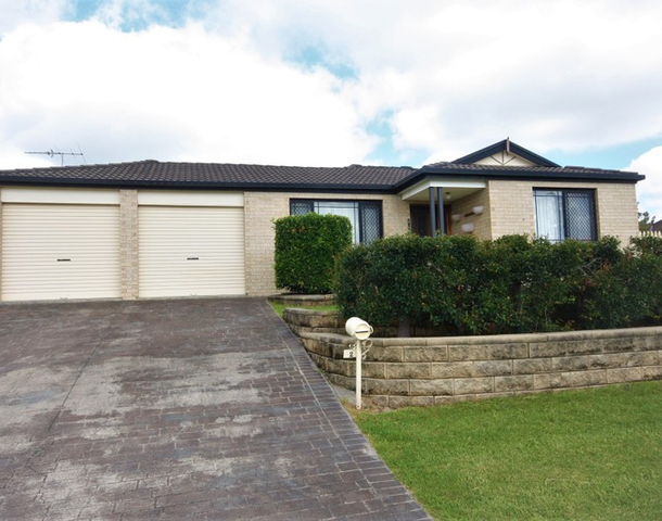 2 The Brow , Gowrie NSW 2330