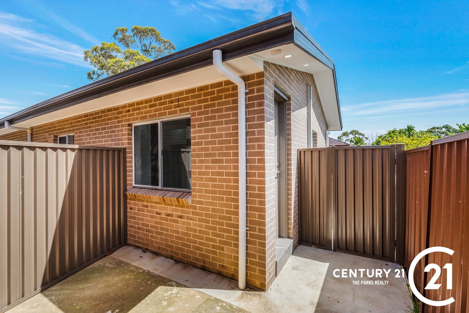 8 Pueblo Street, Greenfield Park NSW 2176, Image 0