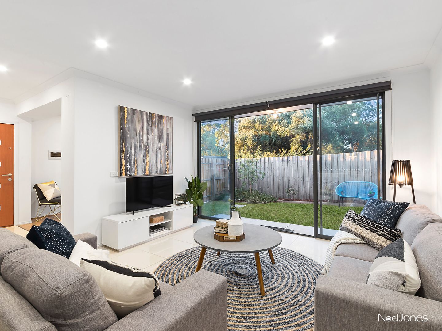 2/30 Chappell Drive, Wantirna South VIC 3152, Image 2