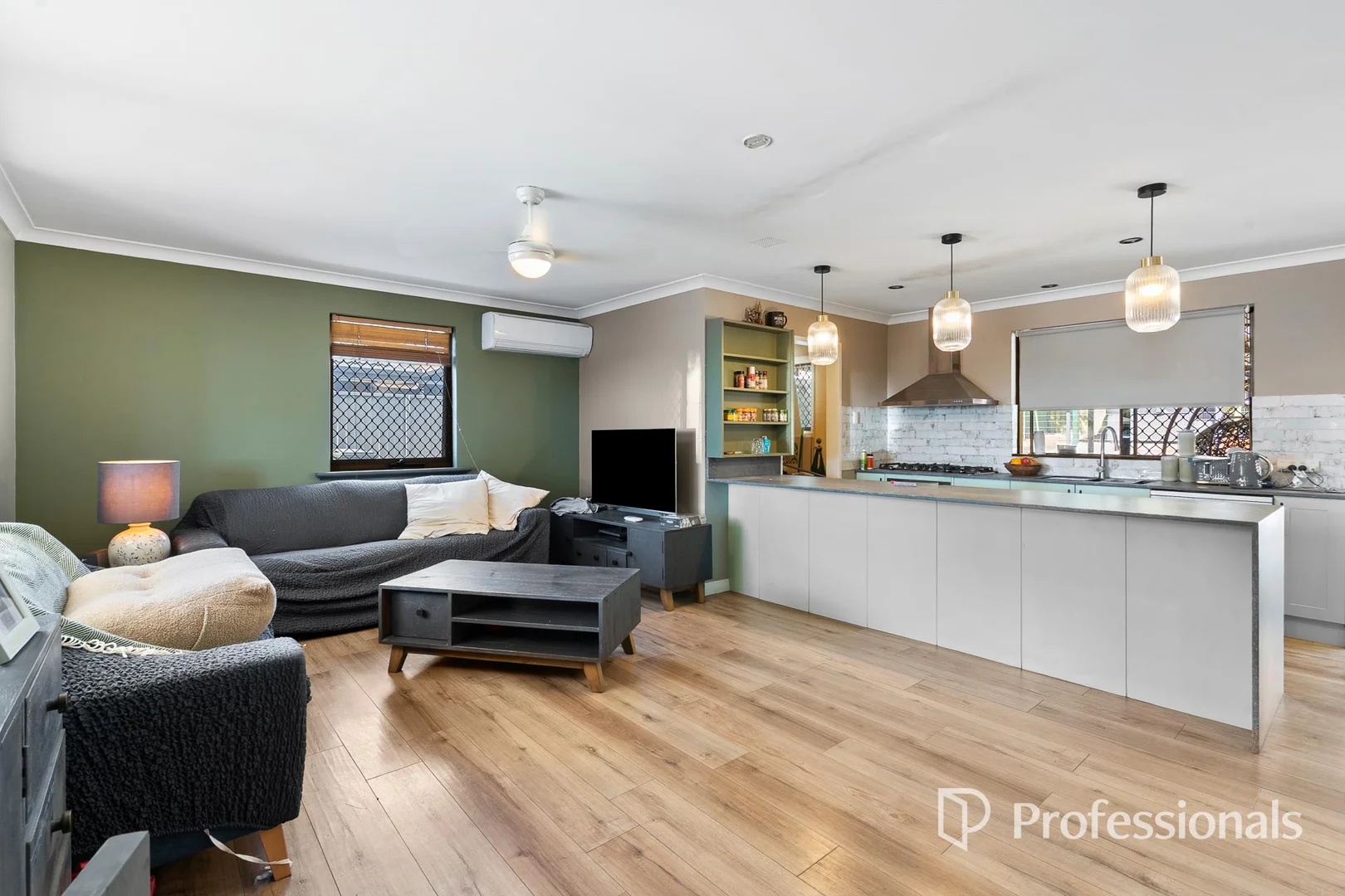 Additional image 3 of 98 Blackadder Road, Swan View WA 6056