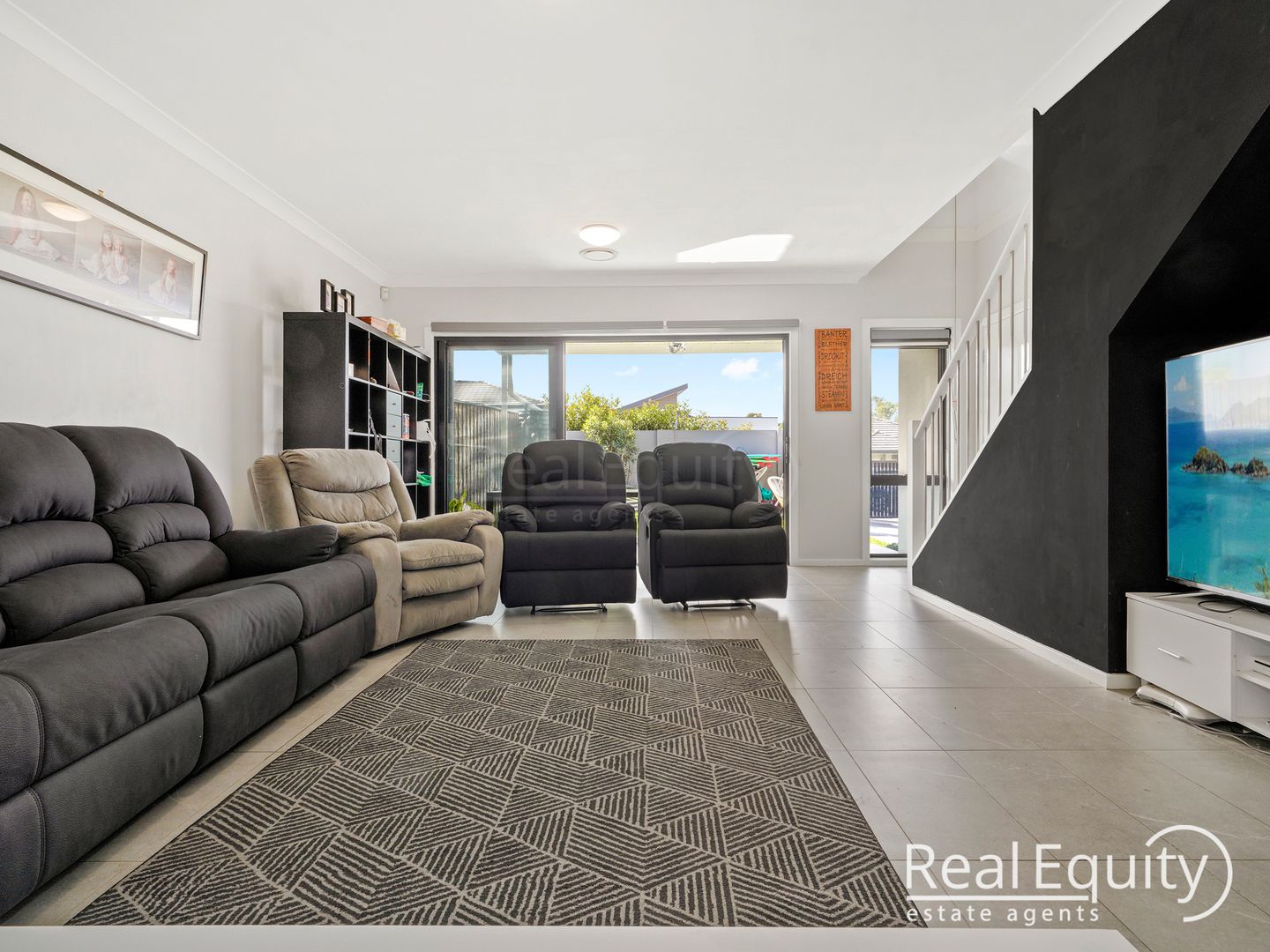 37 Hennessy Avenue, Moorebank NSW 2170, Image 1