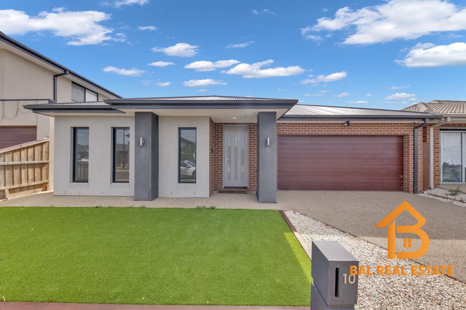 10 Messina Street, Fraser Rise VIC 3336 House For Rent 580 Domain