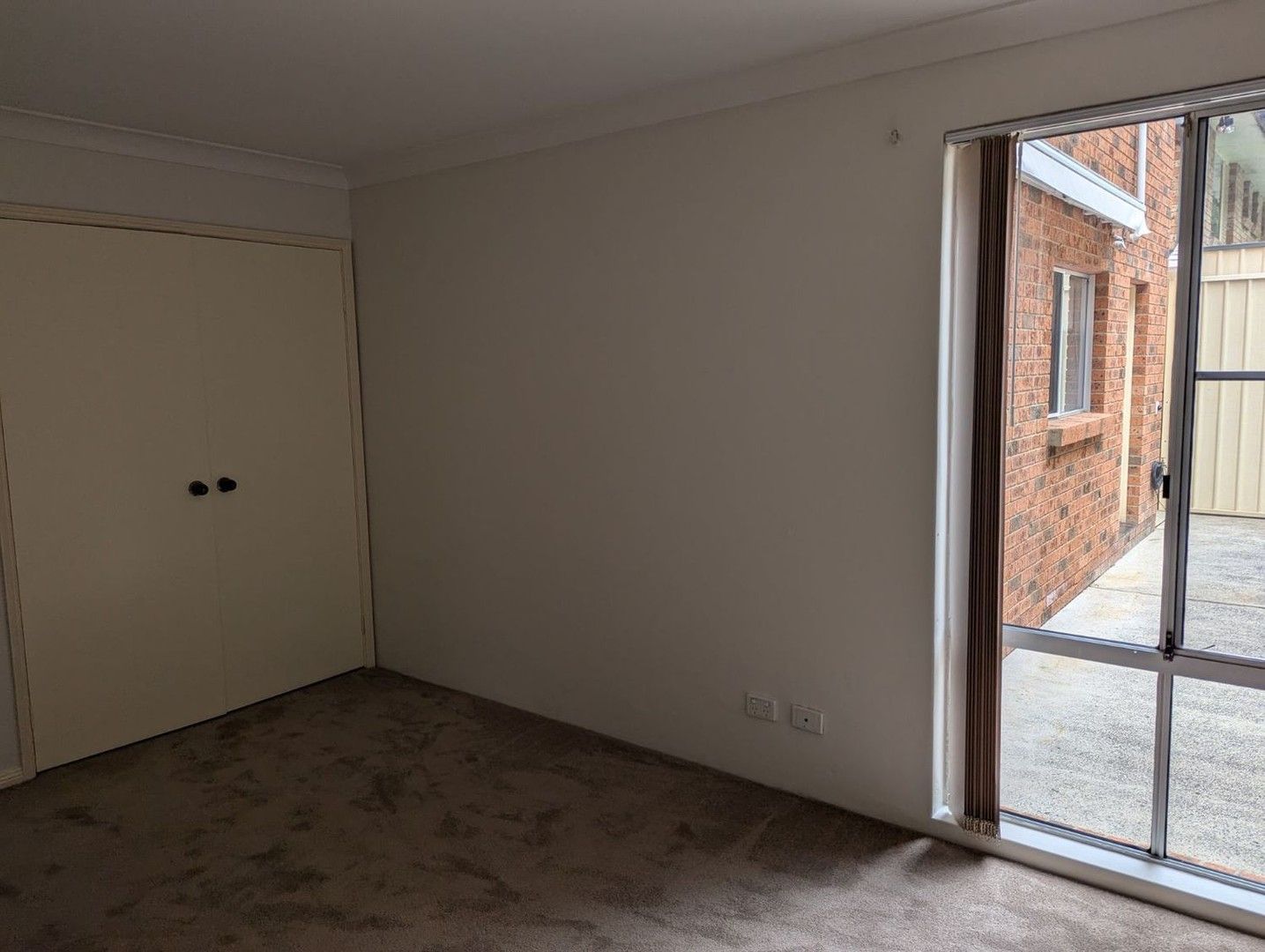 2 bedrooms Apartment / Unit / Flat in 1/18 Shoalhaven Drive WOY WOY NSW, 2256