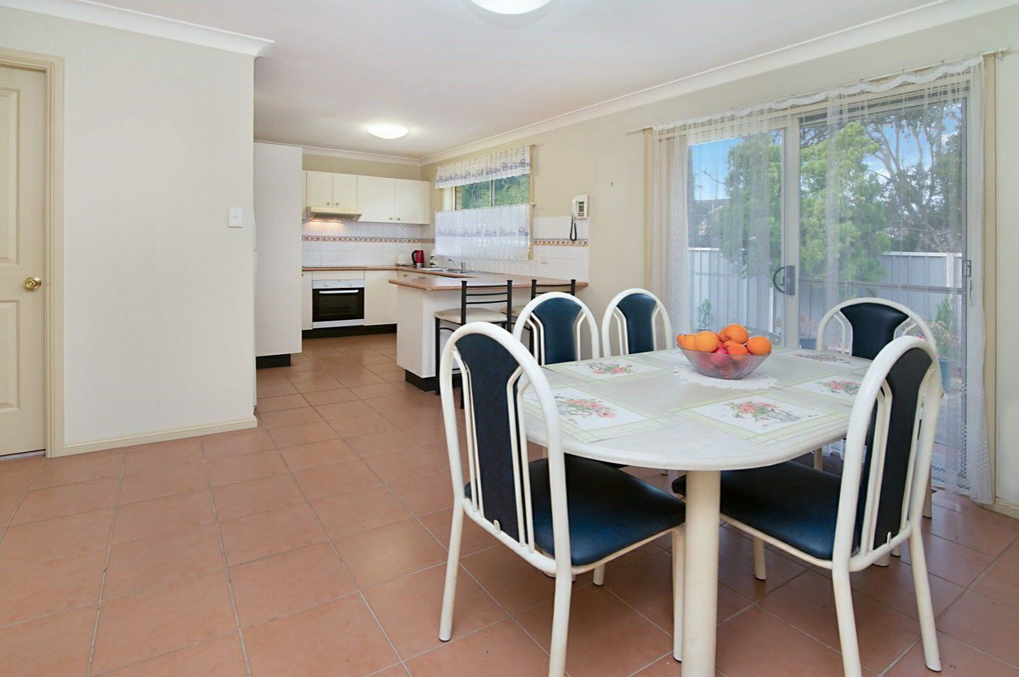 2/3 Kalulah Avenue, Gorokan NSW 2263, Image 2