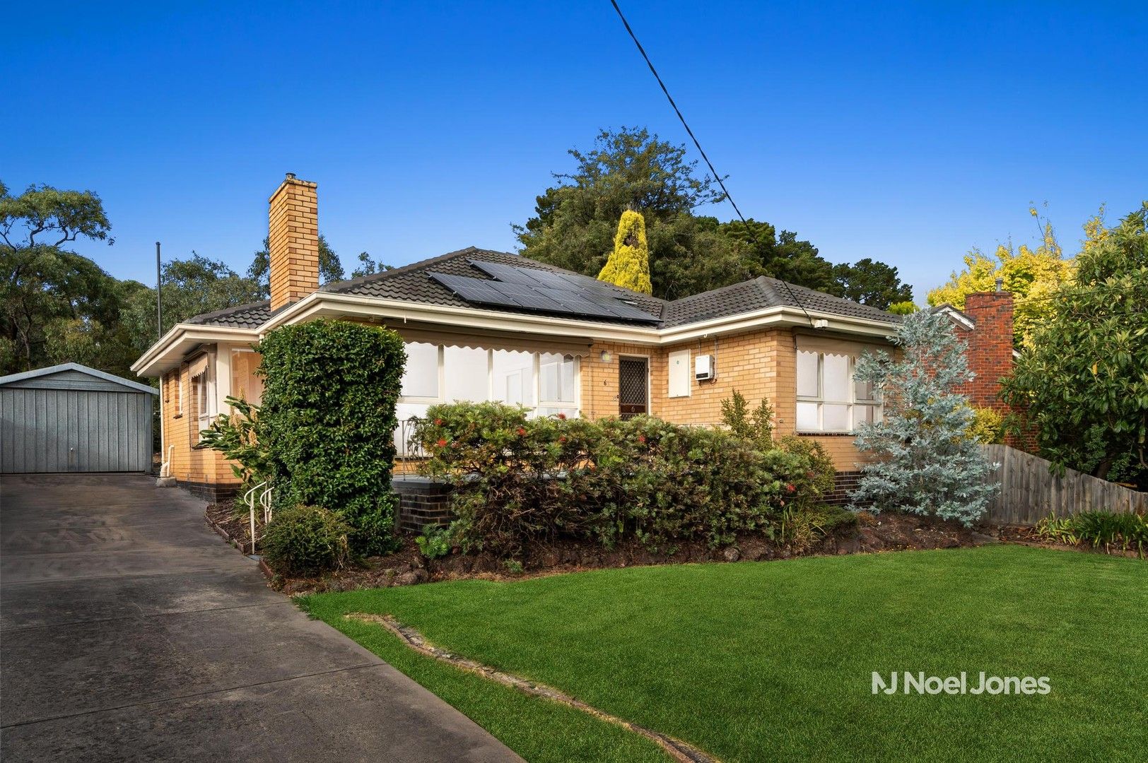 6 Ashwood Drive, Nunawading VIC 3131, Image 0