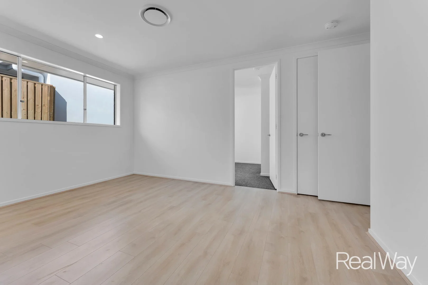 Additional image 5 of 28 Seymour Way, White Rock QLD 4306