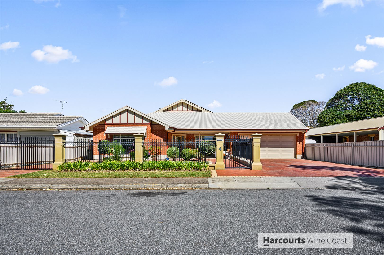 4 Hall Crescent, Old Noarlunga SA 5168, Image 0