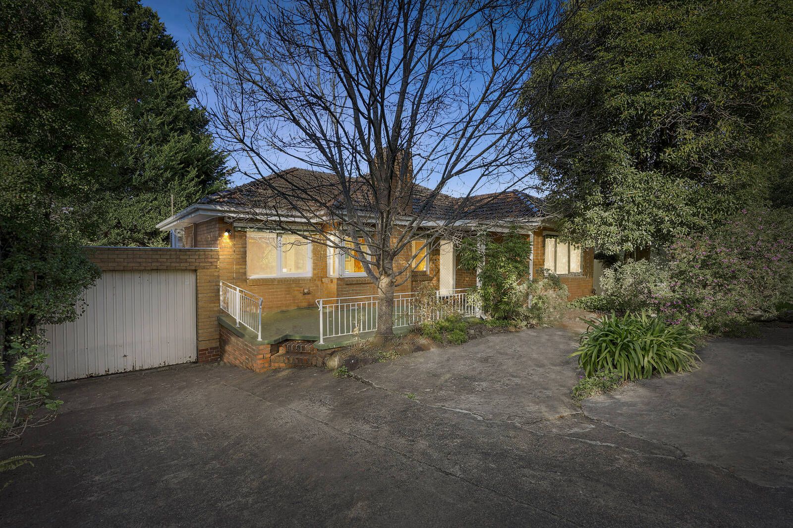 3 bedrooms House in 36 Box Hill Crescent MONT ALBERT NORTH VIC, 3129
