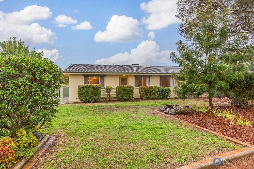 53 Calder Crescent, Holder Property History & Address Research Domain